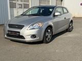 Kia Ceed 1.4 *STEUERKETTE NEU, KLIMA* - Kia cee'd / Ceed aus 2009
