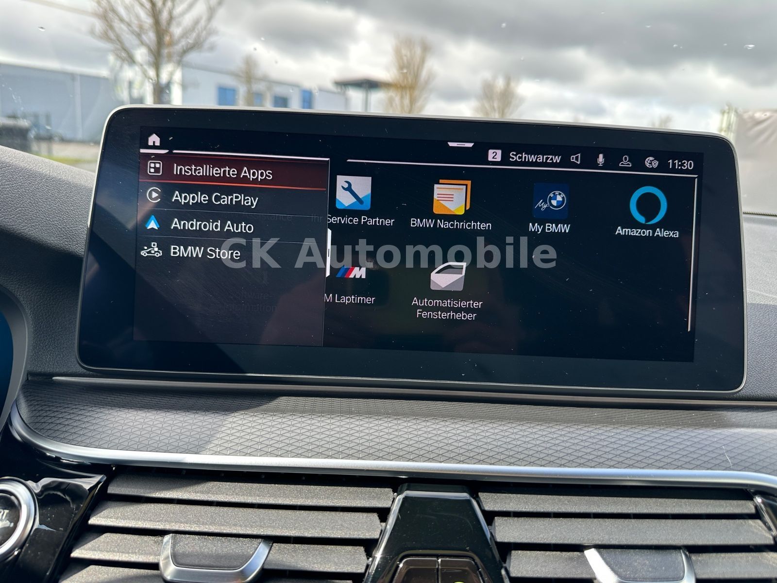 Fahrzeugabbildung BMW 520d xDrive M-Sport/Navi/Head-Up/LED/ACC/Kam.