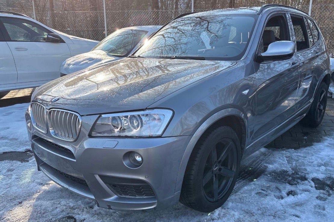 BMW X3 xDrive 35d M-Paket AHK* Pano* Head-up*