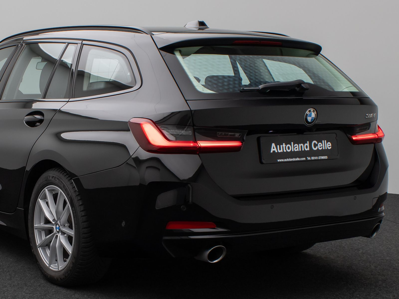 Fahrzeugabbildung BMW 318i Kamera DAB Widscreen Sportlenkrad Alarm