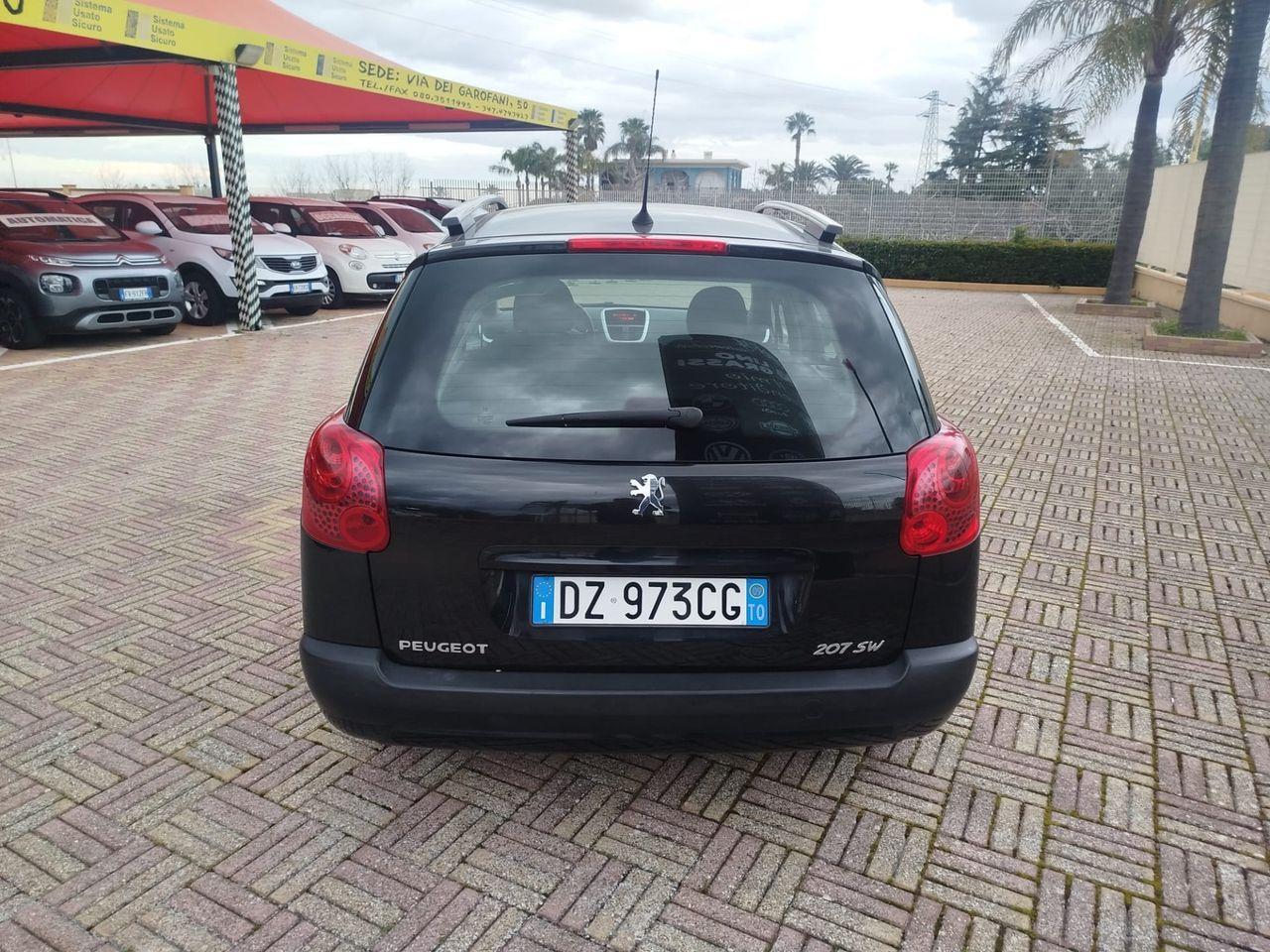 Peugeot 207 2009 — photo 9