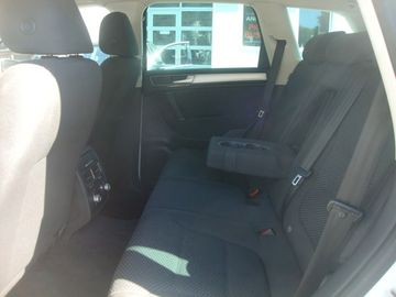 Volkswagen Touareg - 9