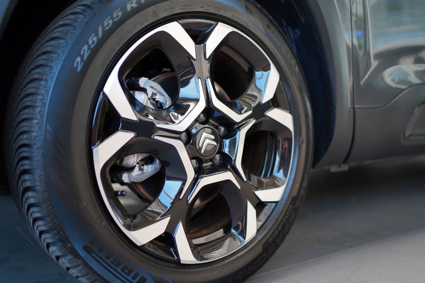 Fahrzeugabbildung Citroën C5 Aircross BlueHDi 130 EAT8 Max Automatik Navi