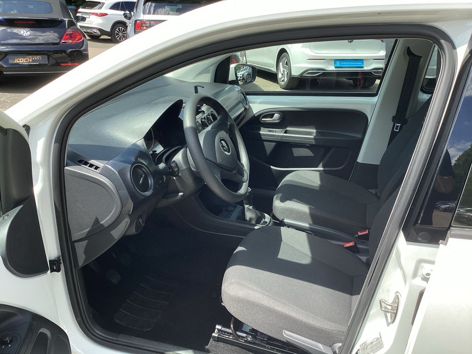 Volkswagen up! - Bild 7