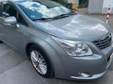 Toyota Avensis Combi Edition 2.2 D-4D Automatik Edition - Toyota Avensis in Duisburg