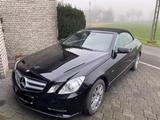 Mercedes-Benz 250 - Mercedes-Benz 250: Cabrio