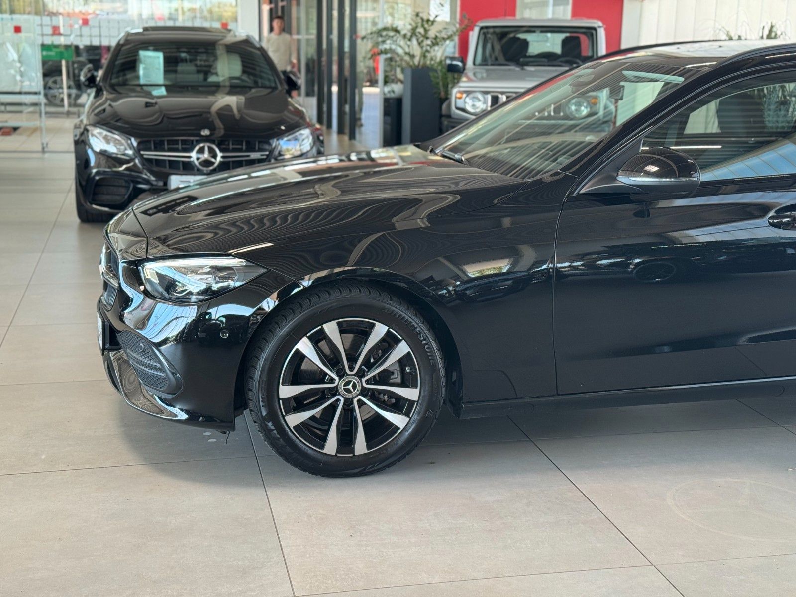 Fahrzeugabbildung Mercedes-Benz C 200 d T Avantgarde Night-Paket Business-Paket