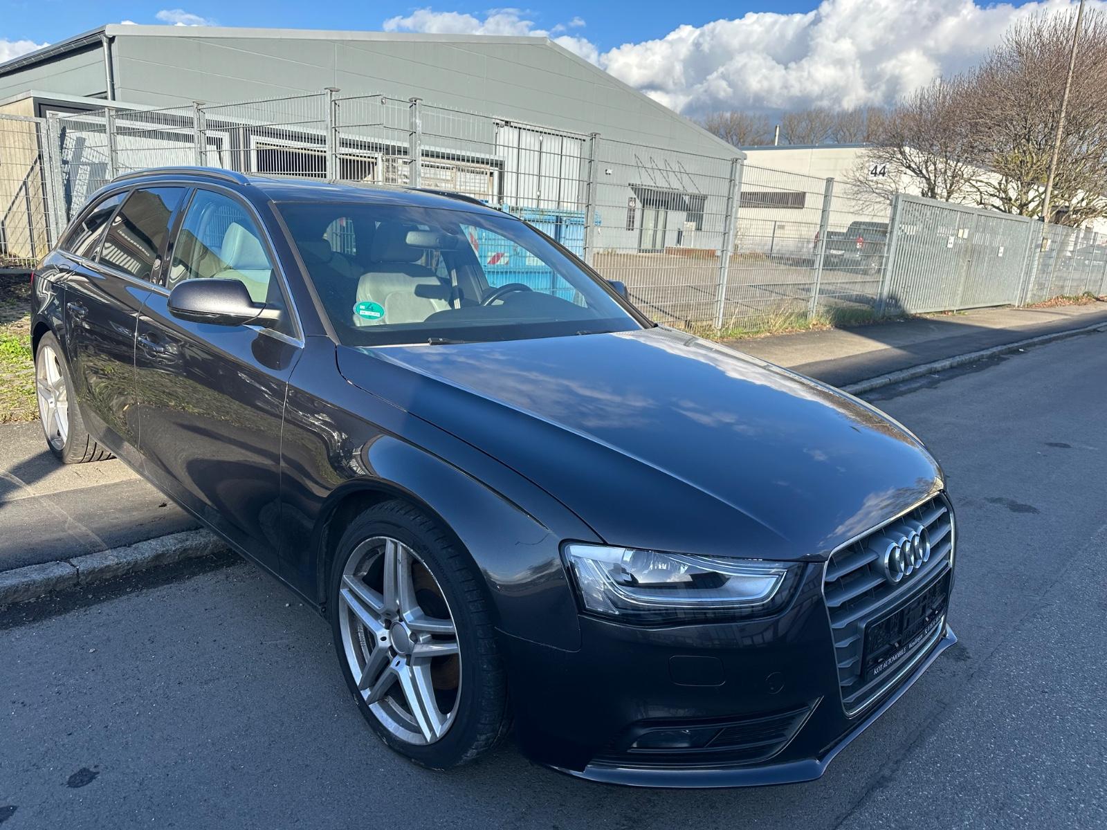 Audi A4 Avant Ambition PANORAMA*SPORT-SITZE*