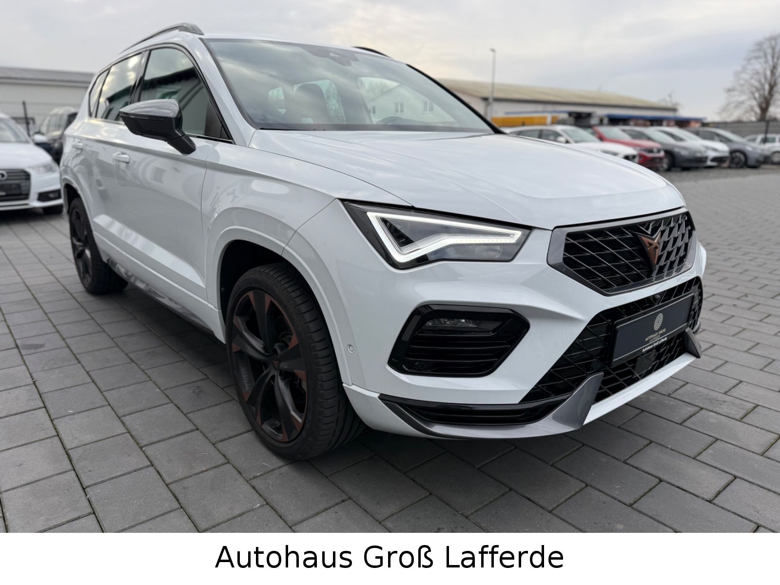 CUPRA Ateca 1.5 TSI DSG BeatsAudio VC SHZ Navi RFK