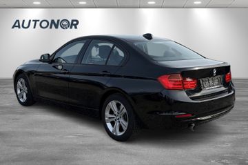 BMW 320 - 4