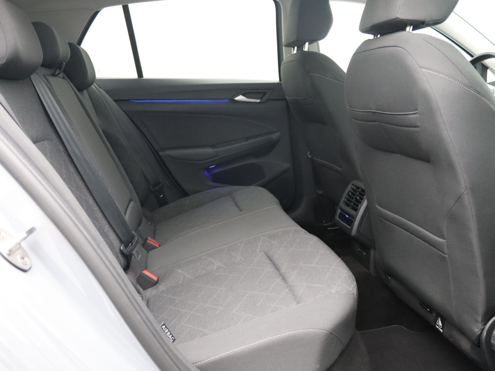 Volkswagen Golf - Bild 10