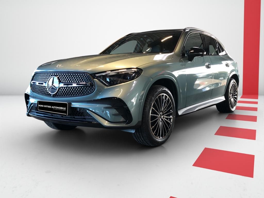 Mercedes-Benz GLC 300 de 4m AMG NIGHT PANO AHK DISTR 360° 20-Z imagem 2