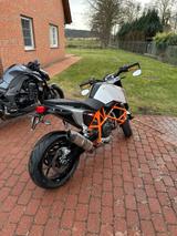 KTM Duke 690