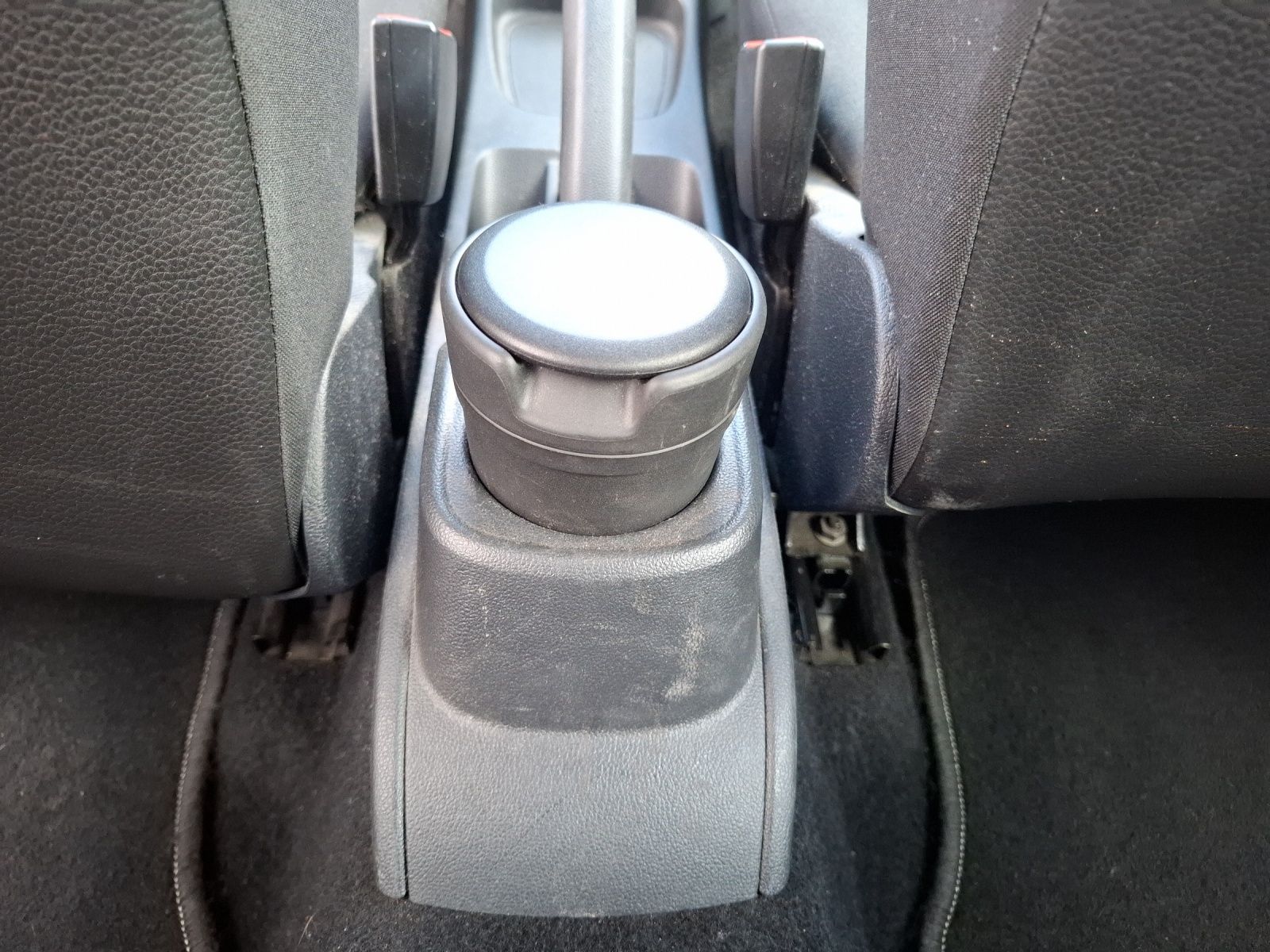 Fahrzeugabbildung Volkswagen Polo Klima PDC SH