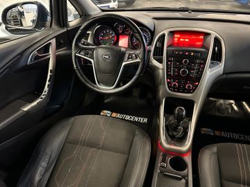 Opel Astra J Sports Tourer 150 Jahre Opel