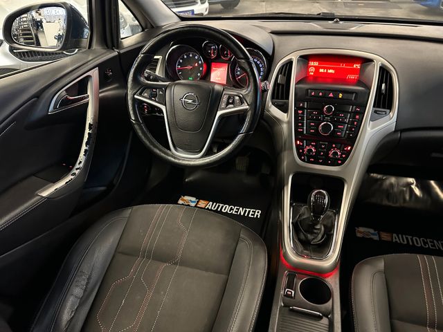 Opel Astra J Sports Tourer 150 Jahre Opel