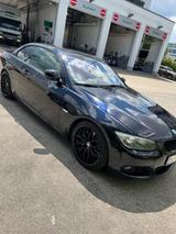 BMW 335i Cabrio DKG- Individual Azurit-Schwarz - BMW 335 aus 2011: Cabrio