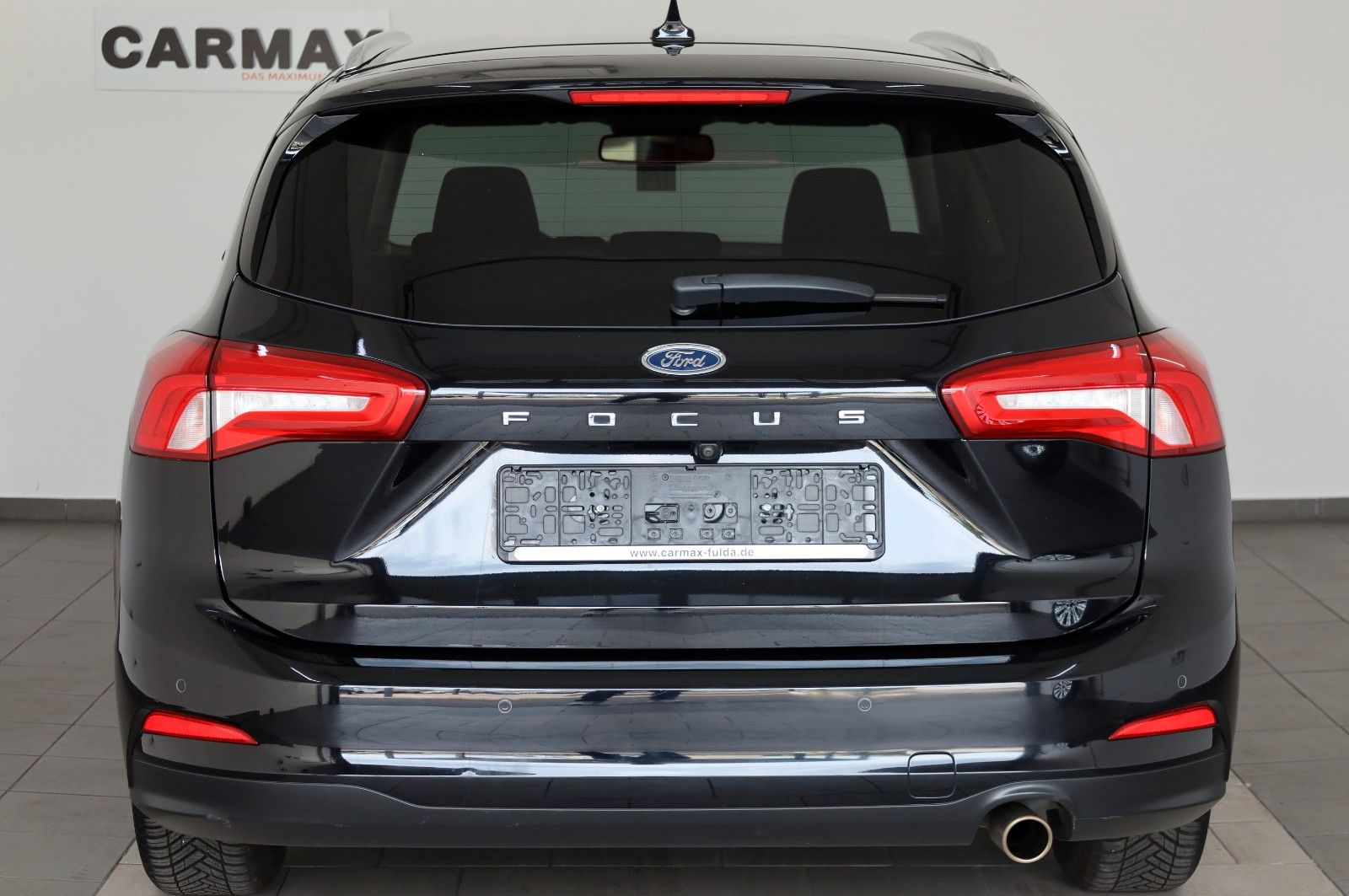 Fahrzeugabbildung Ford Focus Turnier Titanium Navi,Kamera,LED,SH,PDC