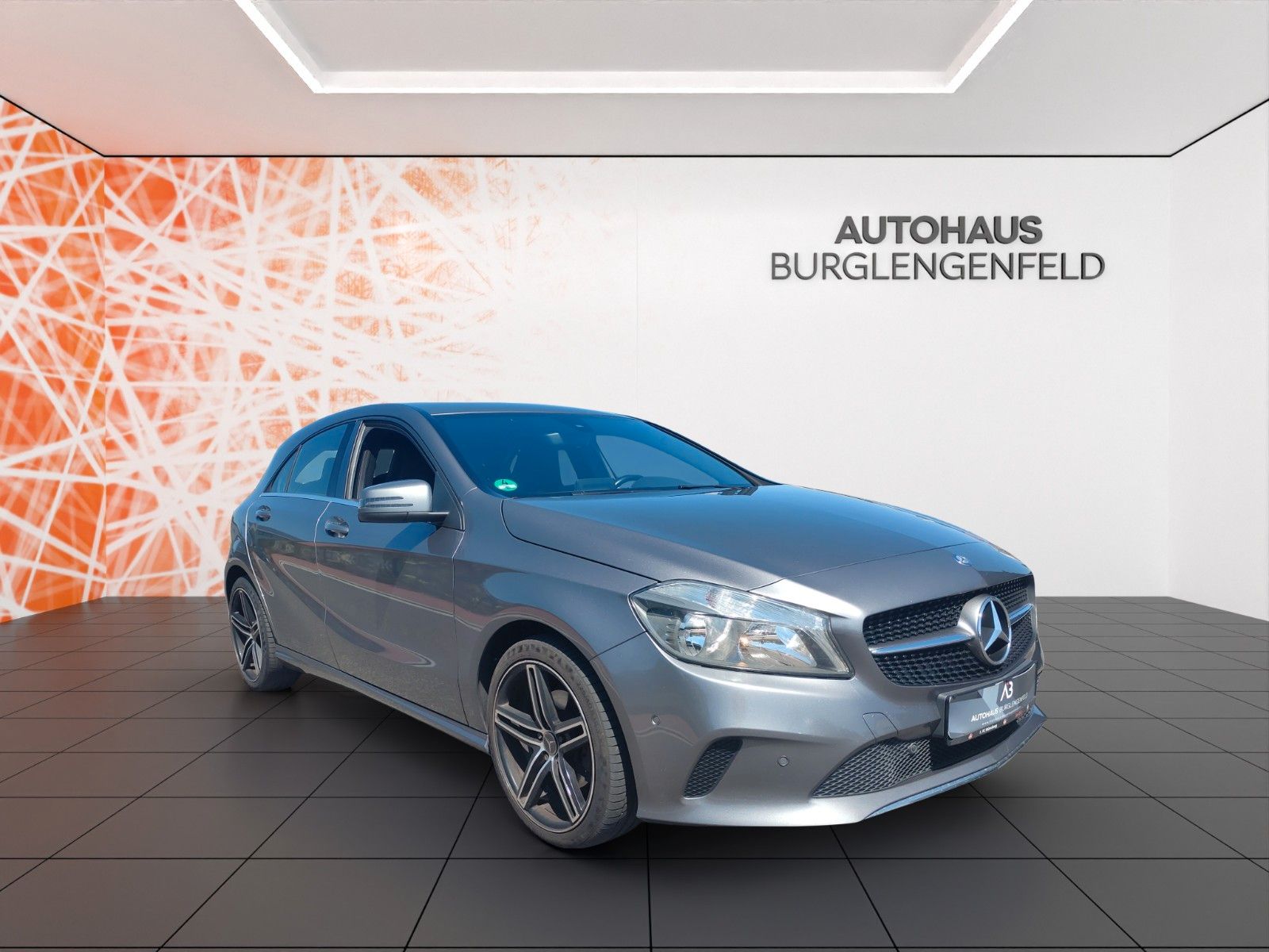 Fahrzeugabbildung Mercedes-Benz A -Klasse A 200 CDI / d ! Navi ! PDC !