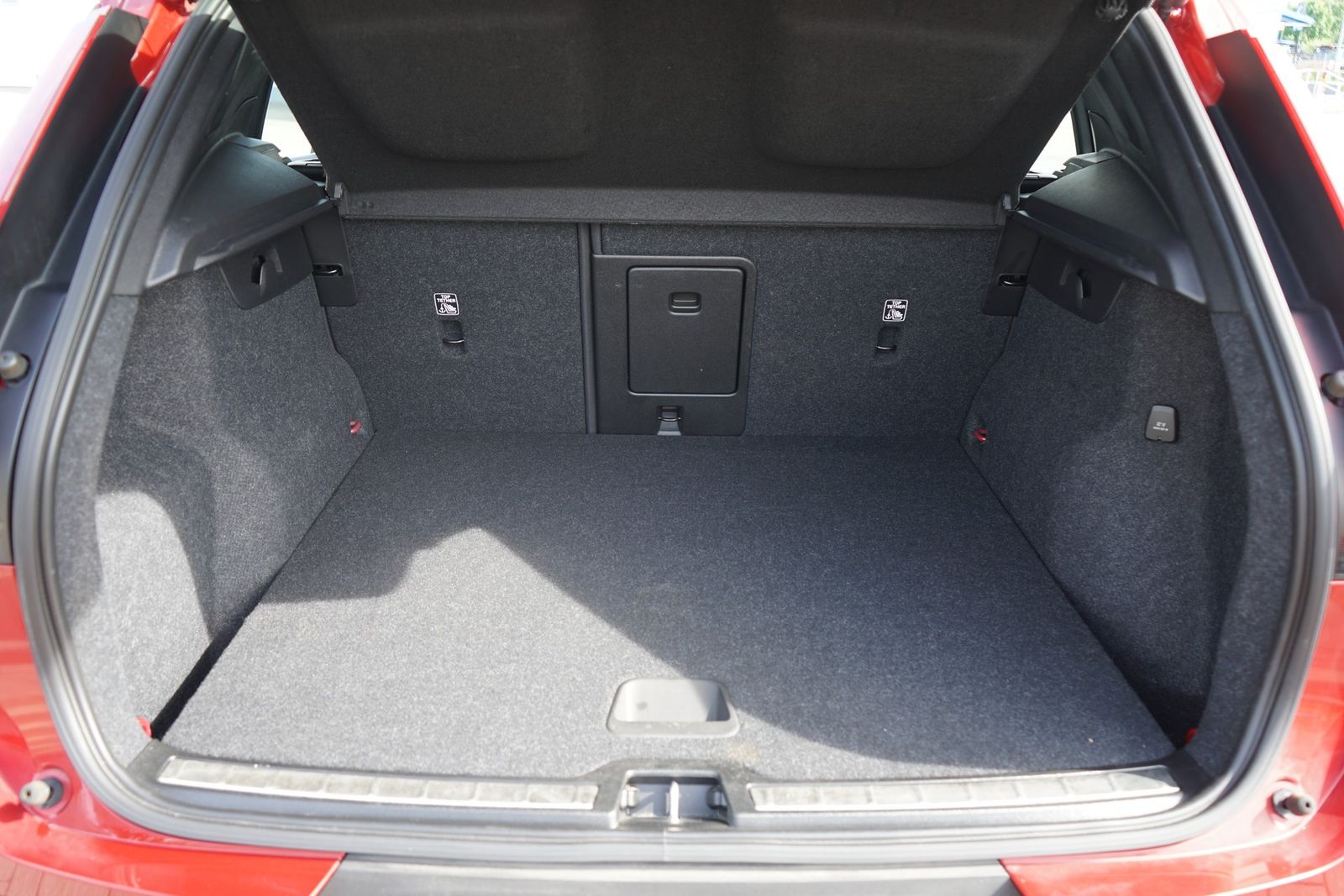 Volvo XC40 2.0 M-Hybrid Inscription AWD foto 8