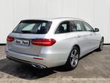 Mercedes-Benz E 220 2.0 CDI 4Matic NAVI~SHZ~AHK~RFK~APP~2xPDC - Mercedes-Benz E 220: Kombi, Cdi
