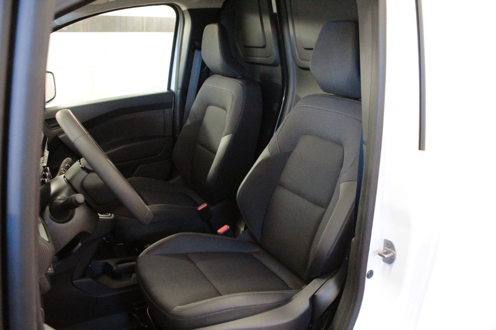 Fahrzeugabbildung Renault Kangoo Rapid Tce 100 Start *Klima*