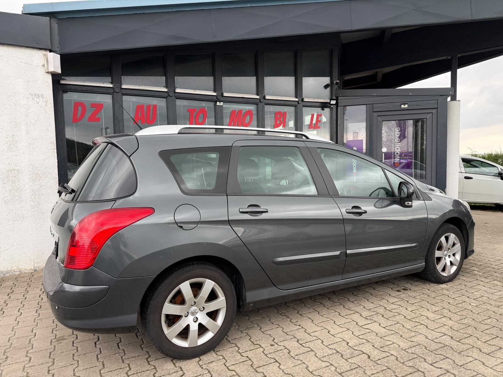 Peugeot 308, 2009