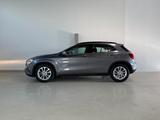 Mercedes-Benz GLA 220d Style Aut. 1.HAND*SPUR*TOTWIN*AHK*SHZ - Mercedes-Benz GLA 220 mit Diesel-Antrieb