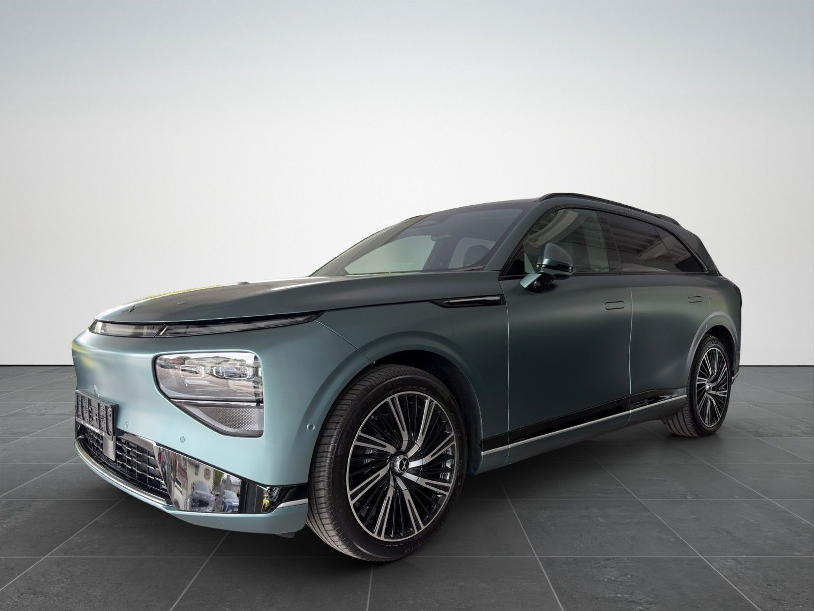 XPENG G9