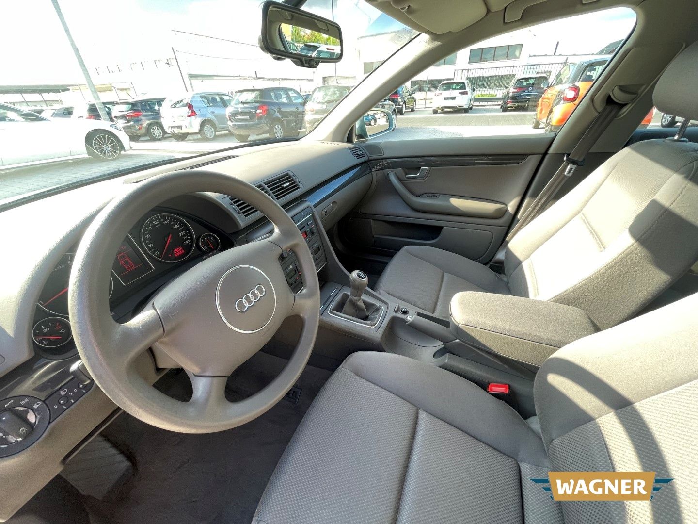 Fahrzeugabbildung Audi A4 1.8T 1-Hand Scheckheft lückenlos