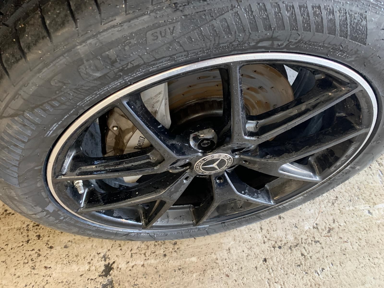 Mercedes-Benz GLC 300 e AMG Line Virtual Distronic Kamera imagem 3