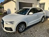 Audi Q3 2.0 TDI Anhängerkupplung - Audi Q3: Anhängerkupplung
