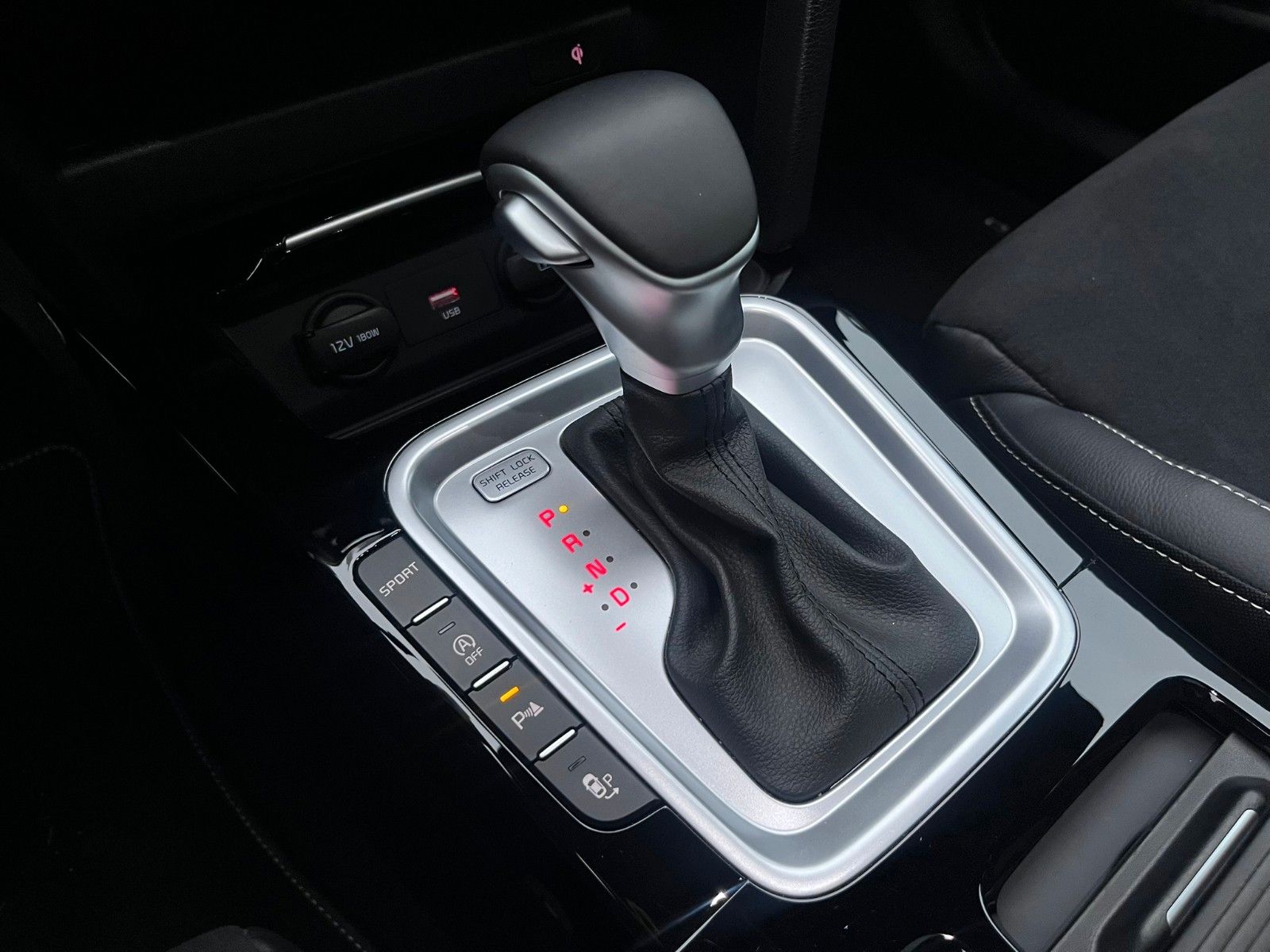 Fahrzeugabbildung Kia XCeed Black Xdition