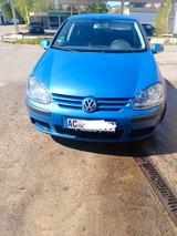 Volkswagen Golf 1.6 FSI Comfortline Comfortline - Volkswagen Golf aus 2003: 1.6