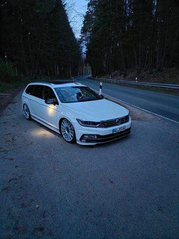 VW Passat 2.0 TDI SCR 176kW DSG 4MOT Highline V...