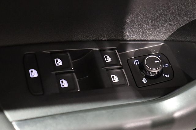 Taigo Life GOAL 1.0 TSI DSG ACC NAVI LED PDC SPU