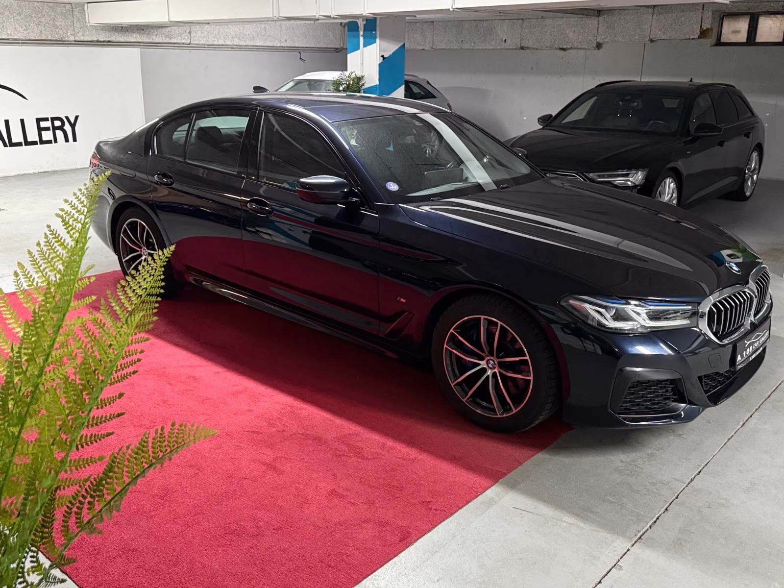 BMW 530i Limousine M Sport AHK Laser Assist 1 Hand