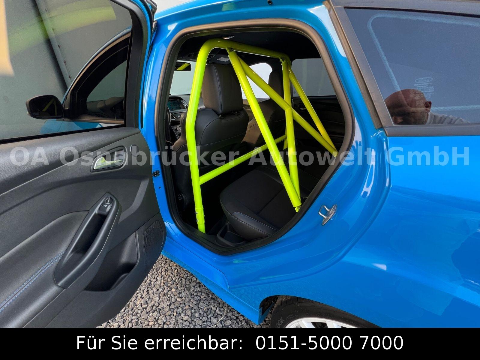Ford Focus RS Limo 350PS Recaro Klappe Käfig Kamera