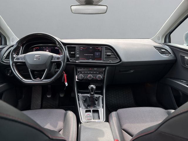 Leon ST FR Black Matt Edition * Sportpaket+Navi+