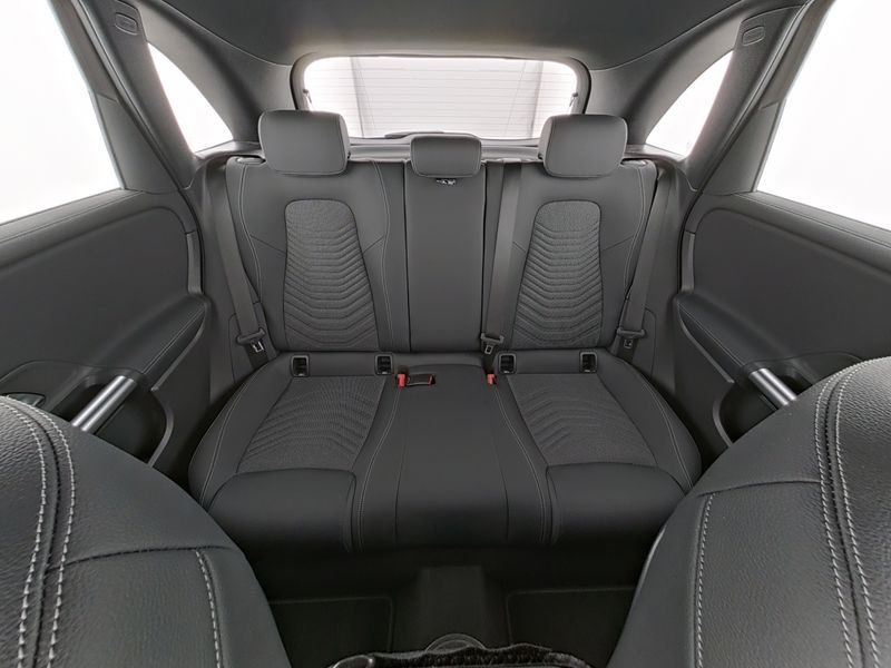 Fahrzeugabbildung Mercedes-Benz B 200 Progressive*Distronic*360°*Totwinkel*LED*