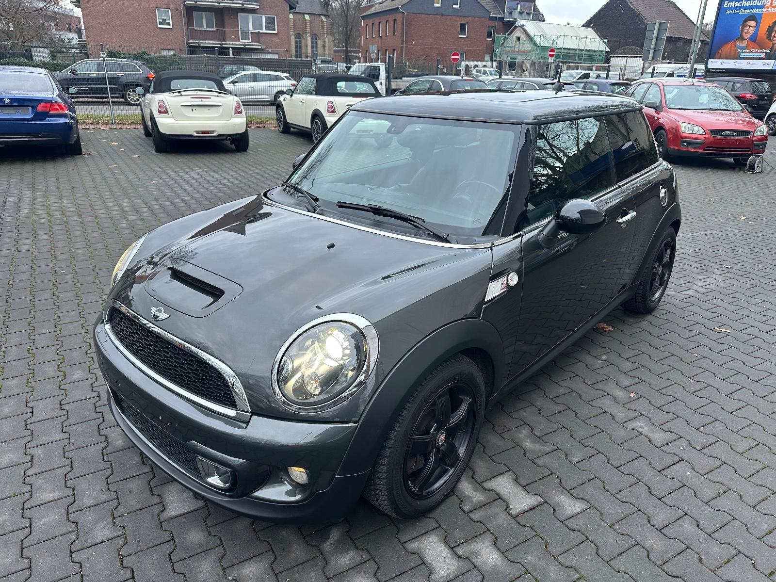MINI COOPER_S Navi/Panorama