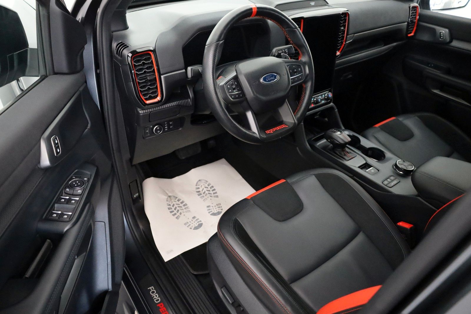 Fahrzeugabbildung Ford Raptor e-4WD,Rollo el,360°Kam,Werksgarantie 2028