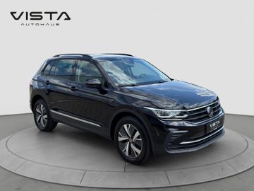 Volkswagen Tiguan - 4