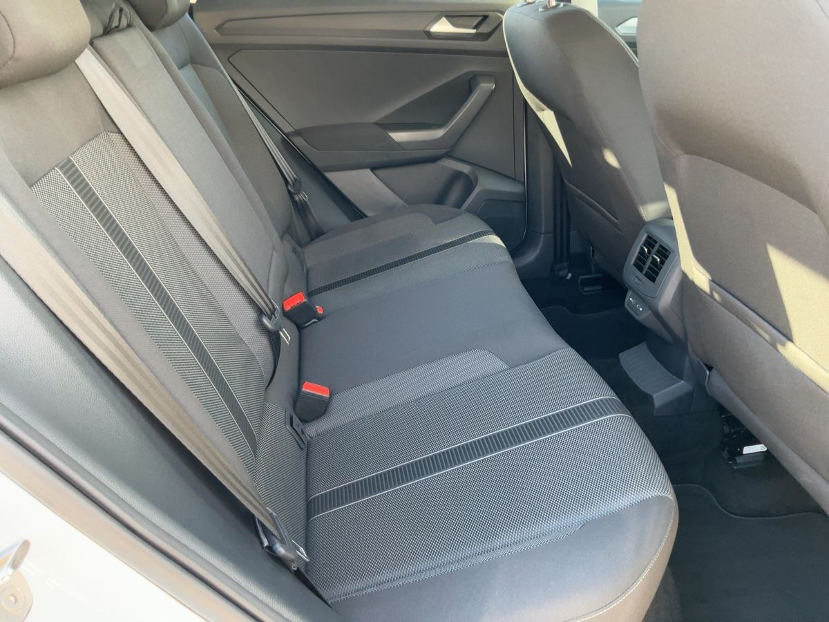 Volkswagen T-Roc - Bild 13