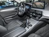 BMW 520e Touring Anhängk. HeadUp Kamera Komfzg - BMW 520 mit Hybrid-Antrieb