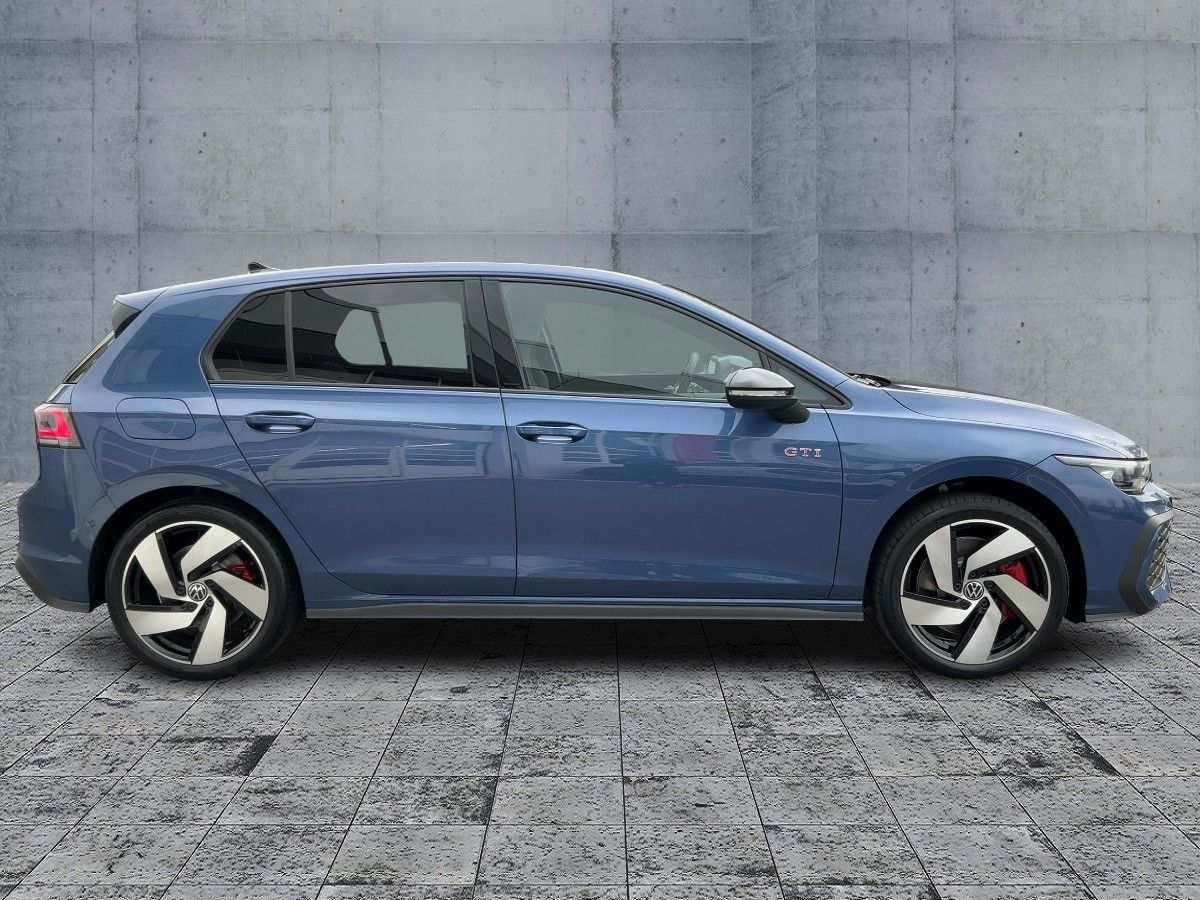 Volkswagen Golf - Bild 7