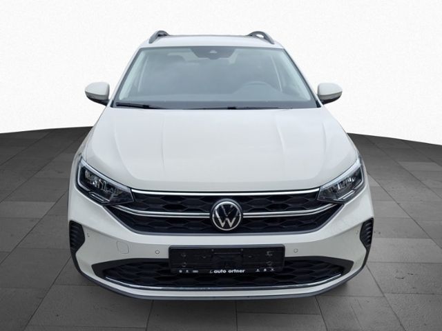 Fahrzeugabbildung Volkswagen Taigo 1.0 TSI MOVE SHZ KLIMA LED LIGHT-ASSIST AP