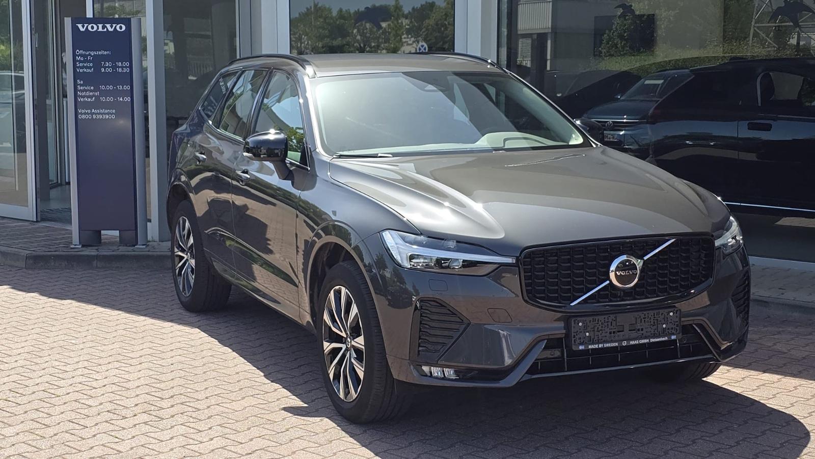 Volvo XC60 B4 Plus Dark Auto