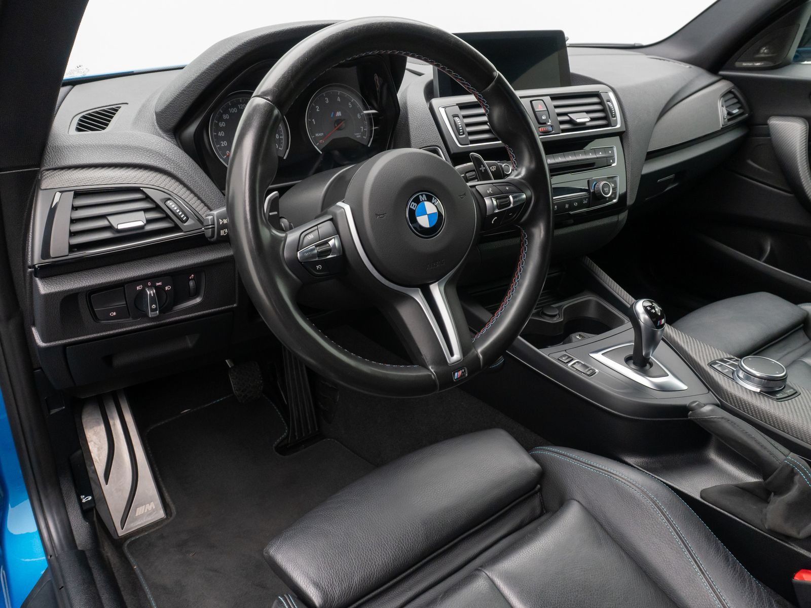 Fahrzeugabbildung BMW M2 Coupé Xenon H/K Alarm DAB NavPro Leder 19Zoll