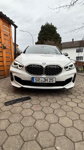 BMW M135i xDrive A -